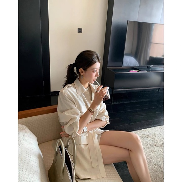 Cream Button-Up Jacket - Picture 2 of 4